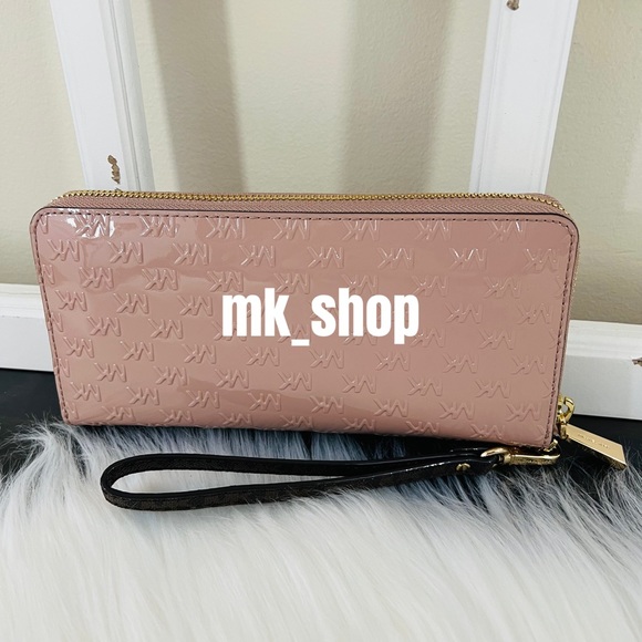 Michael Kors Jet Set Travel Continental Wristlet Wallet - Picture 6 of 15